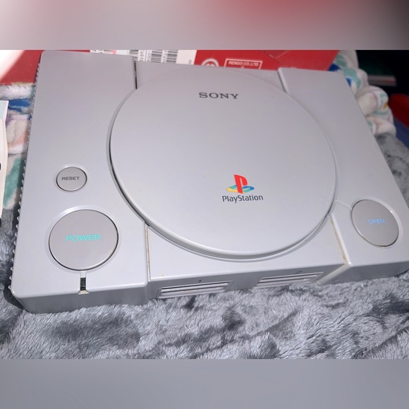 Playstation 1 One console